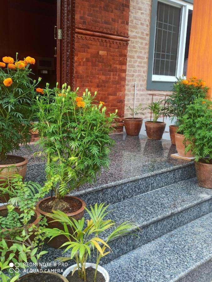 Hotel Namo Buddha Sauraha Exterior photo